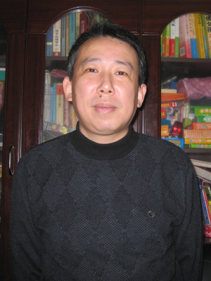 尹泉生活照.jpg 尹泉生活照.jpg