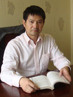 罗云峰生活照.jpg 罗云峰生活照.jpg