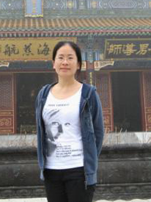 罗慧生活照.jpg 罗慧生活照.jpg